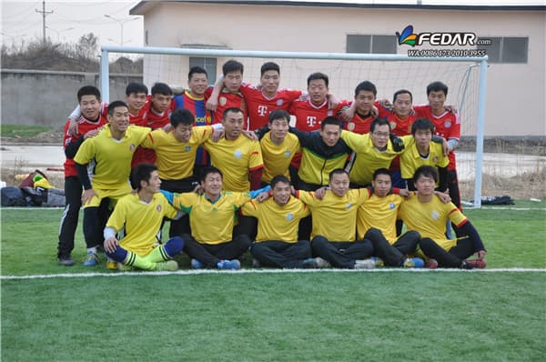 Fedar Printer Company Has a Football Team Composed of Its Own Employees