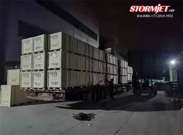 StormJet Eco Solvent Printer Container Loading and Delivery